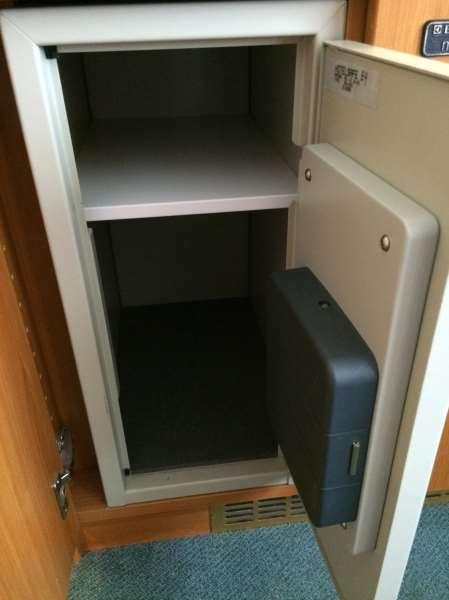 ホテル クリストファー コロンボ ルクセンブルク 部屋 写真