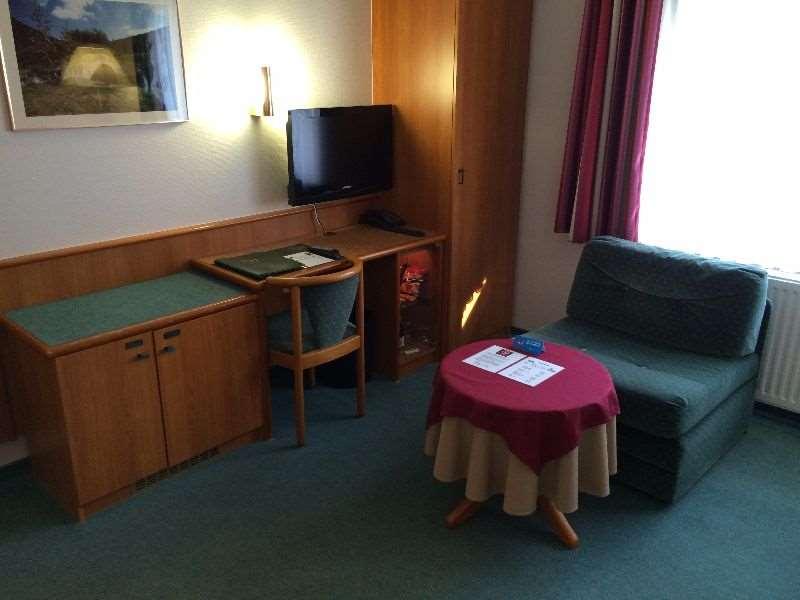 ホテル クリストファー コロンボ ルクセンブルク 部屋 写真