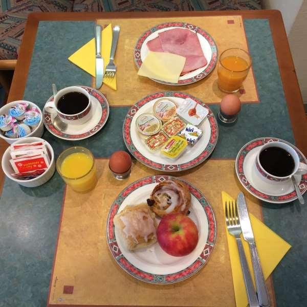 ホテル クリストファー コロンボ ルクセンブルク レストラン 写真